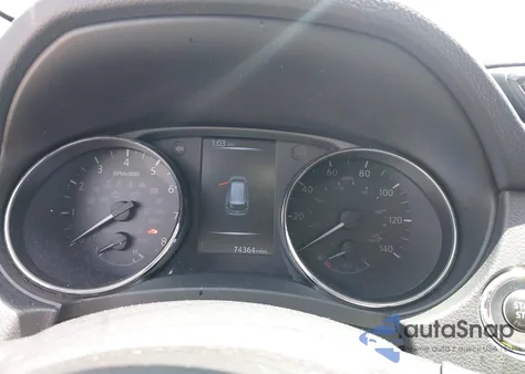 2017 Nissan Rogue Sv z USA, uszkodzony, nr VIN KNMAT2MV8HP568304